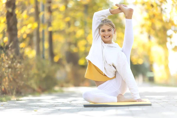 Menyusun Hari dengan Rasa Cukup